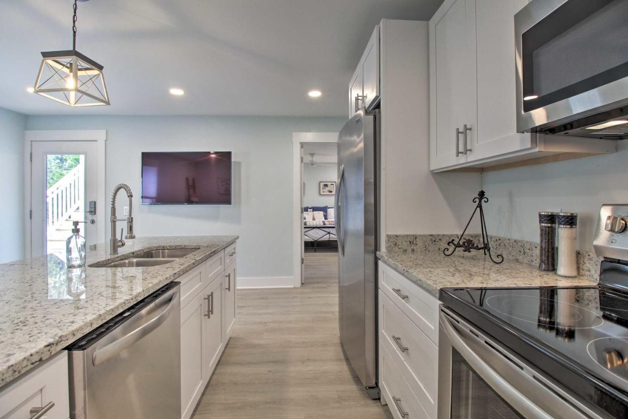 New! Renovated 2 Bed 2 Bath Apartment Downtown ビューフォート エクステリア 写真