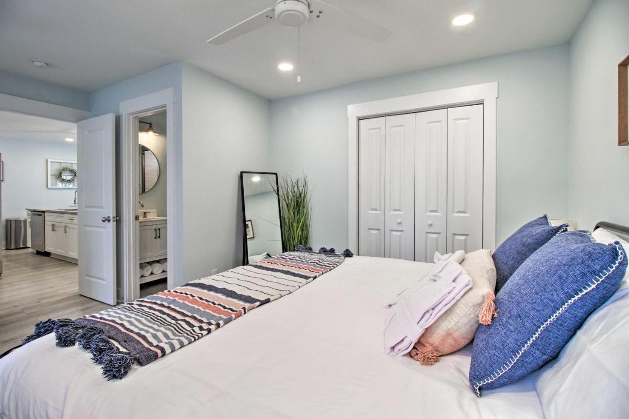 New! Renovated 2 Bed 2 Bath Apartment Downtown ビューフォート エクステリア 写真
